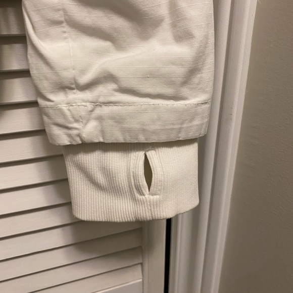 Bench Coat - Picture 4 of 6